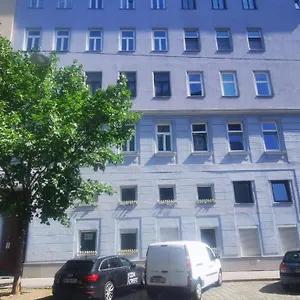 zkontrolujte dostupnost